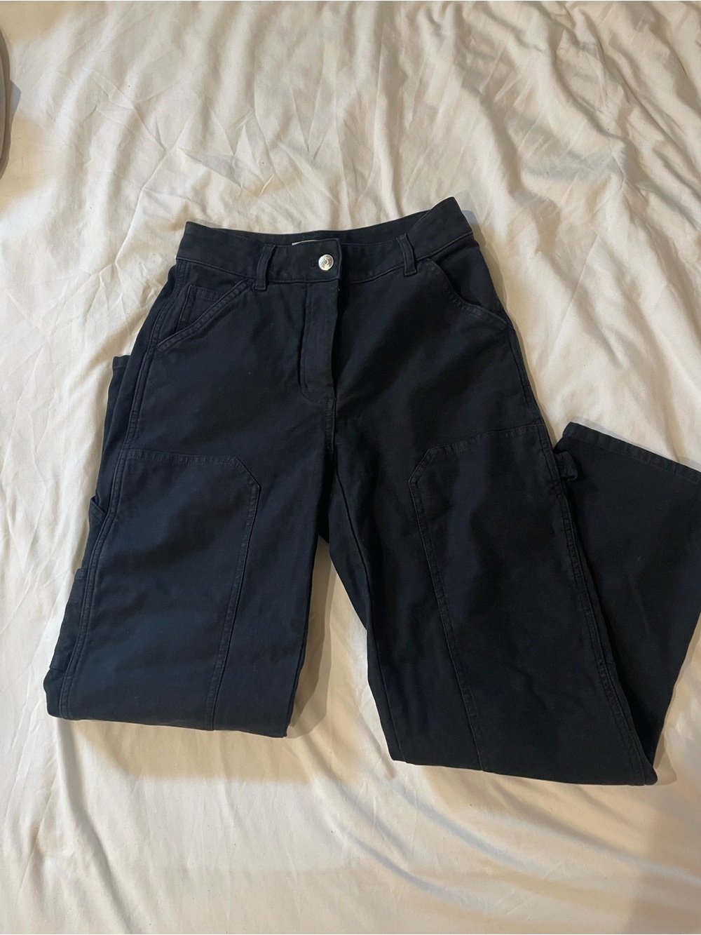 Aritzia Wilfred Cargo Utility pant.